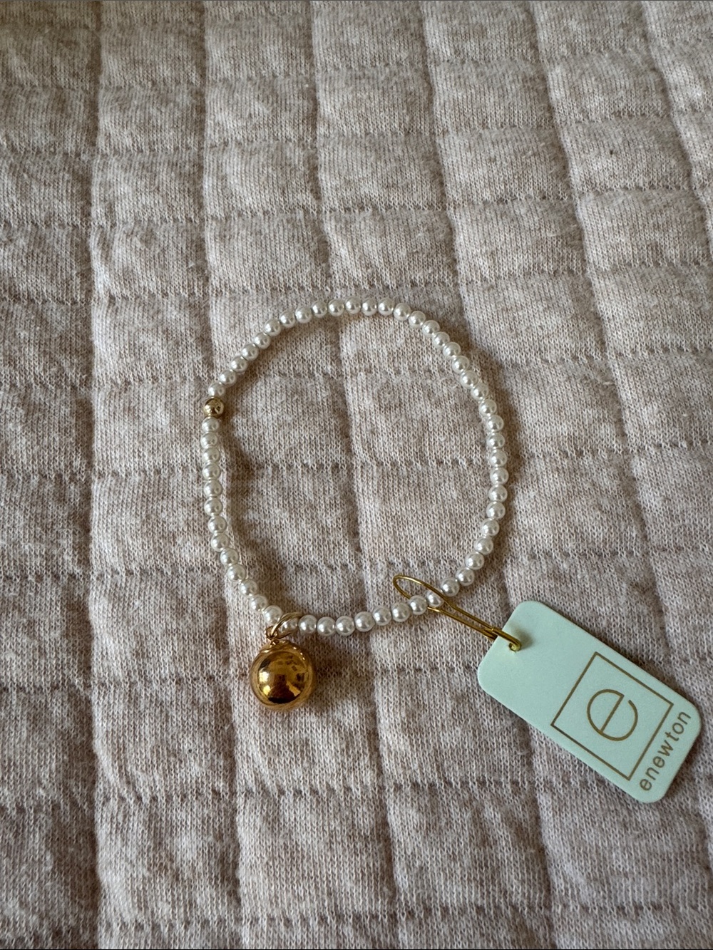 enewton Pearl Bead Bracelet with Gold Charm - White